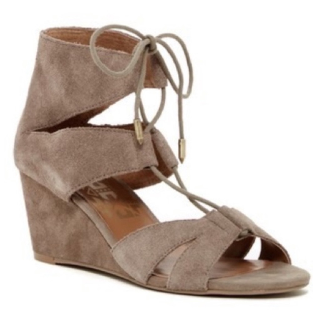BRAND NEW Dolce Vita Taupe Suede Wedge Sandals